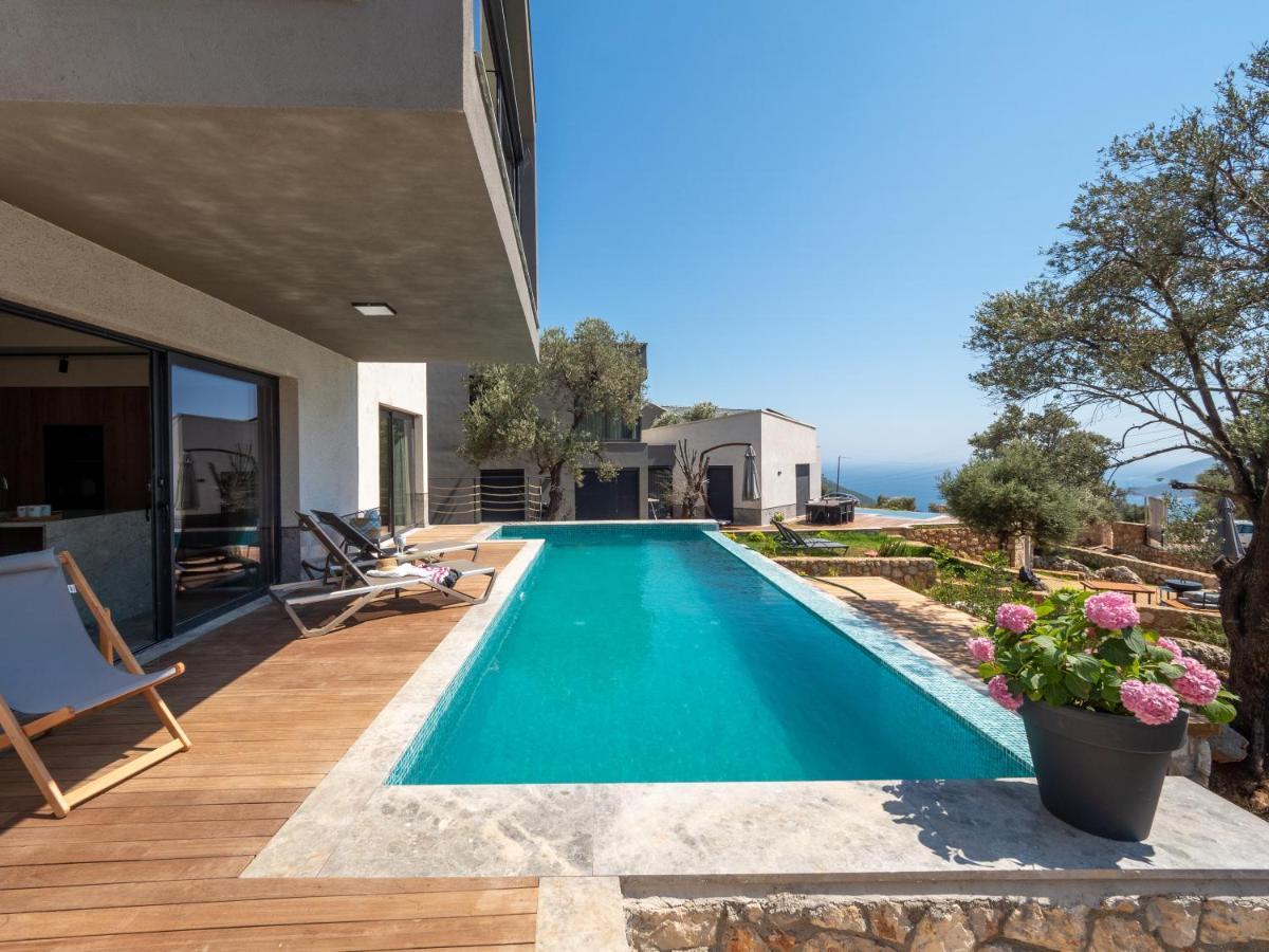 Notos Club Villa Kas Bagian luar foto